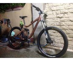 (SOLD) 26er Giant Reign 1- Trail / AM