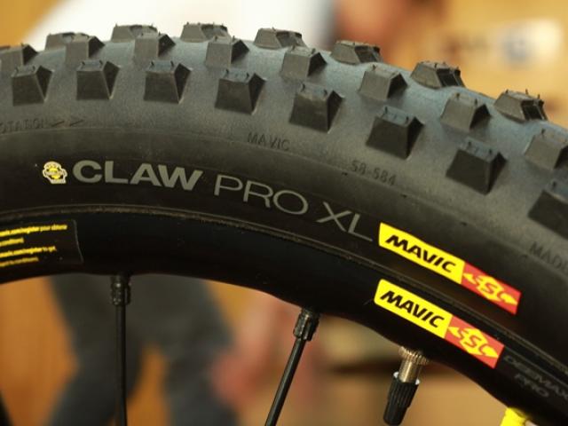 MAVIC QUEST AND CLAW TYRES