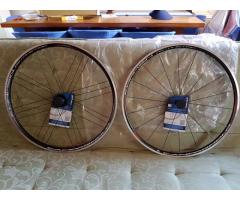 Campy & Fulcrum Road Wheelsets 700C